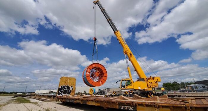 Shocking accidents compilation, amazing crane accidents, crane lifting ...