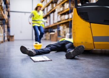 Operator Error: Leading Cause of Lift Truck Accidents