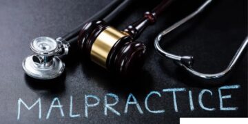 Abogado de Negligencia Médica en Burlington | Revisión caso gratis