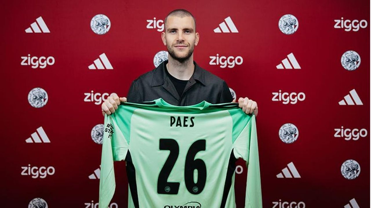 Maarten Paes Resmi Bergabung ke Ajax